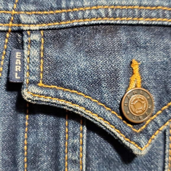 EARL JEAN Vintage 90's Denim Jean Jacket Size Small EUC - Picture 3 of 10